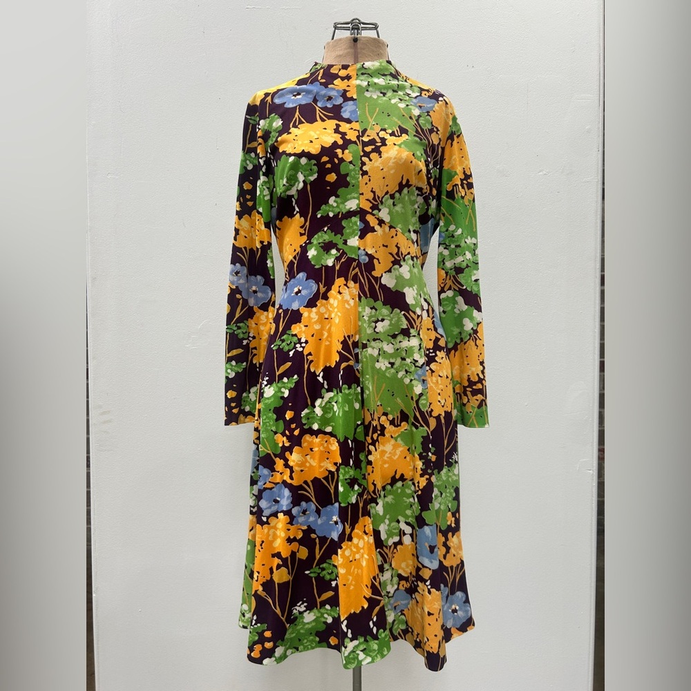 Vintage NOW is the Time by Puritan 1970s mock neck floral dress size Small/Med